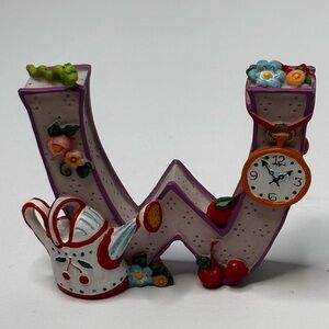 MARY ENGELBREIT LETTER “W”